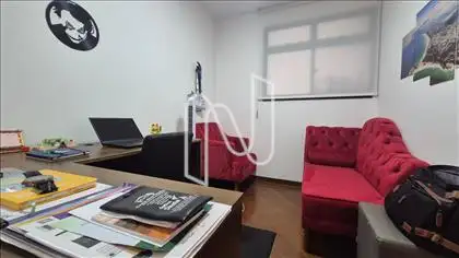 Quarto 3 / Escritório