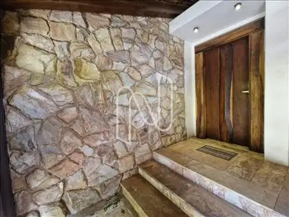 porta principal em jacarandá