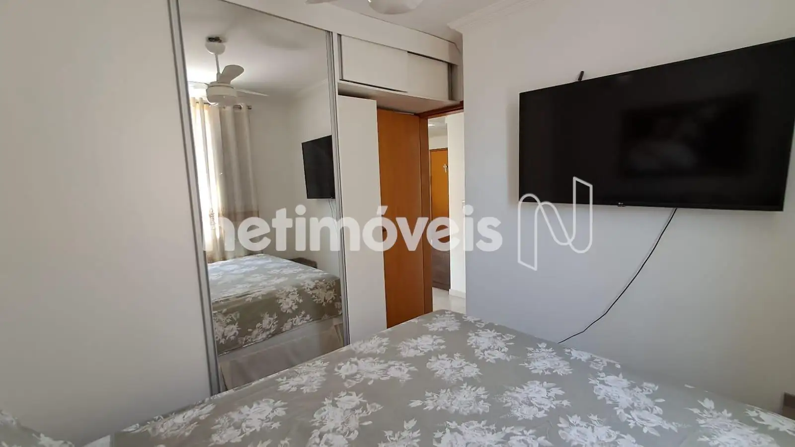 quarto casal