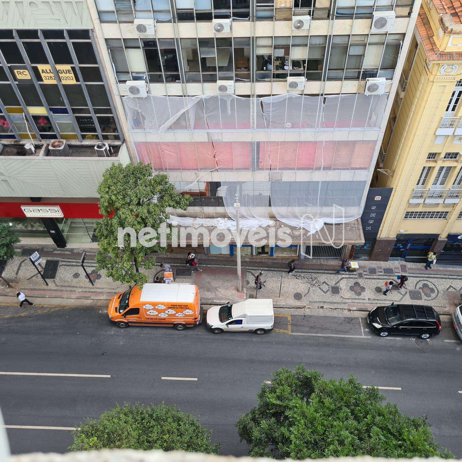 Vista da sala frente para a rua 