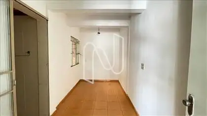 SUITE 
