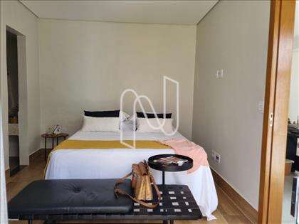 quarto casal