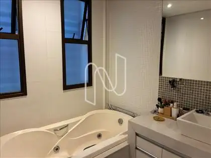 Banheiro suíte 1
