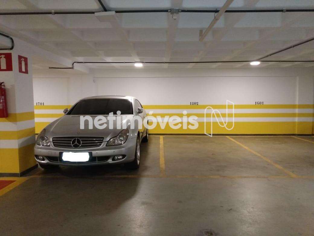 2 vagas paralelas  e livres