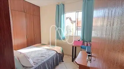 Quarto Casal