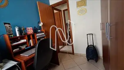 Quarto Escritório