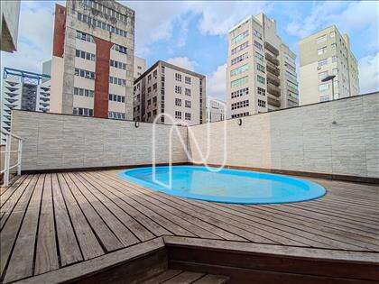 PISCINA 