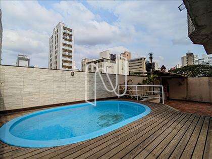PISCINA/ÁREA GOURMET  