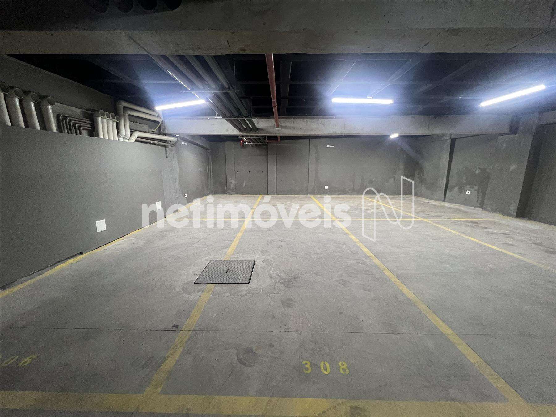 Duas vagas de garagem 