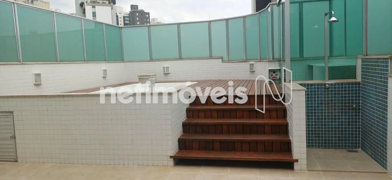 Deck piscina