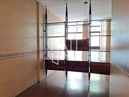 3 quartos no Centro com vaga