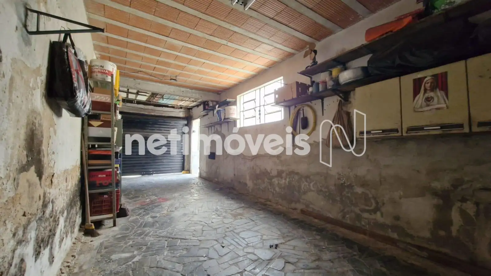 Garagem coberta