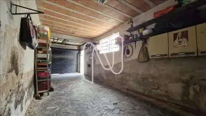 Garagem coberta