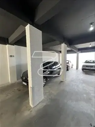  Vaga de garagem 
