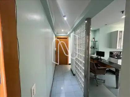 Corredor de acesso à sala de atendimento