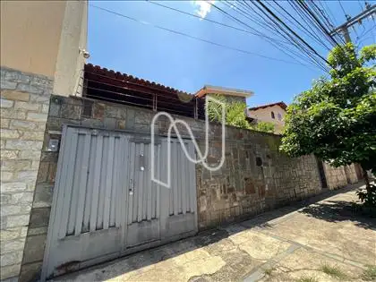  entrada casa principal