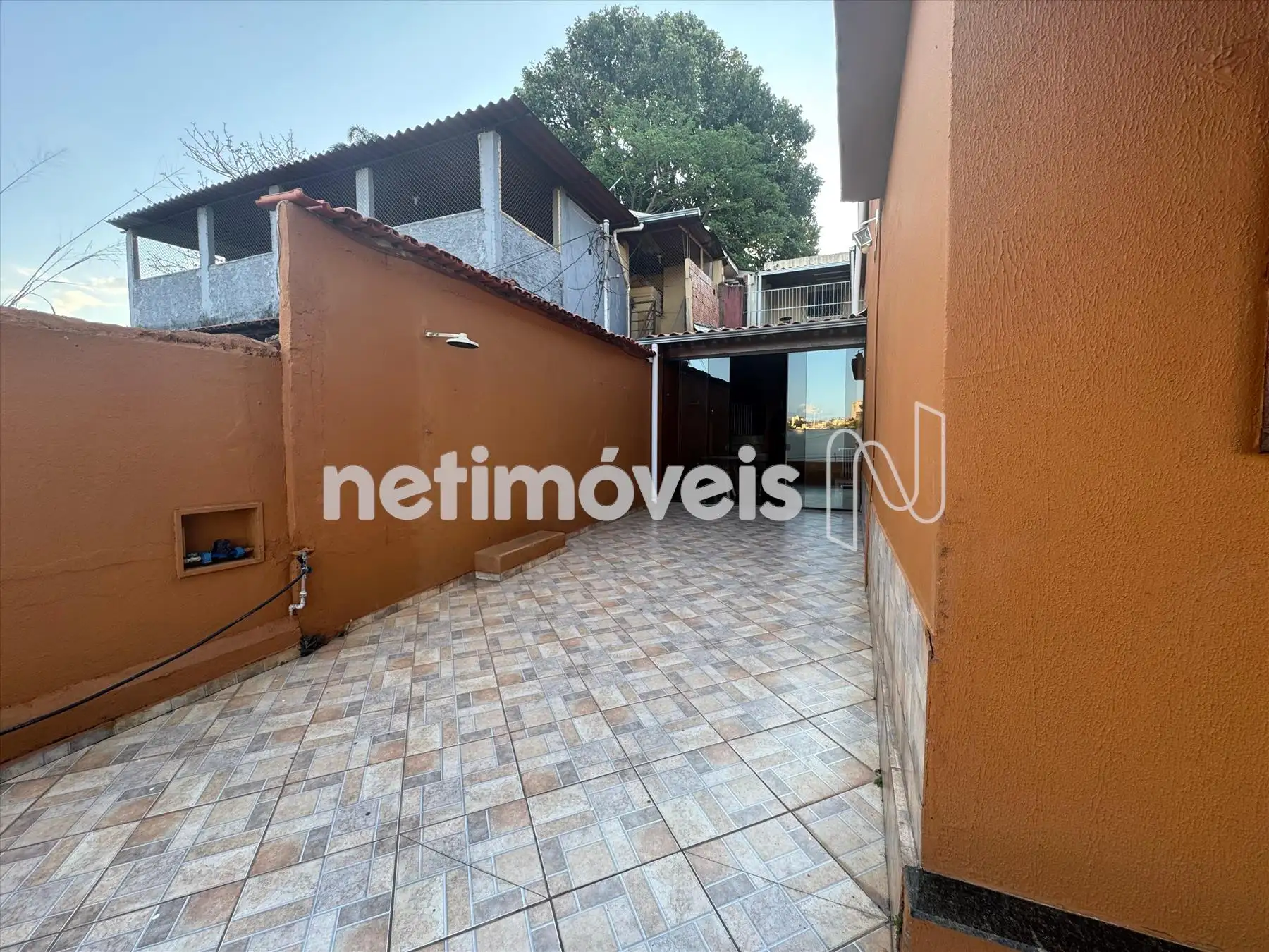 corredor espaço gourmet