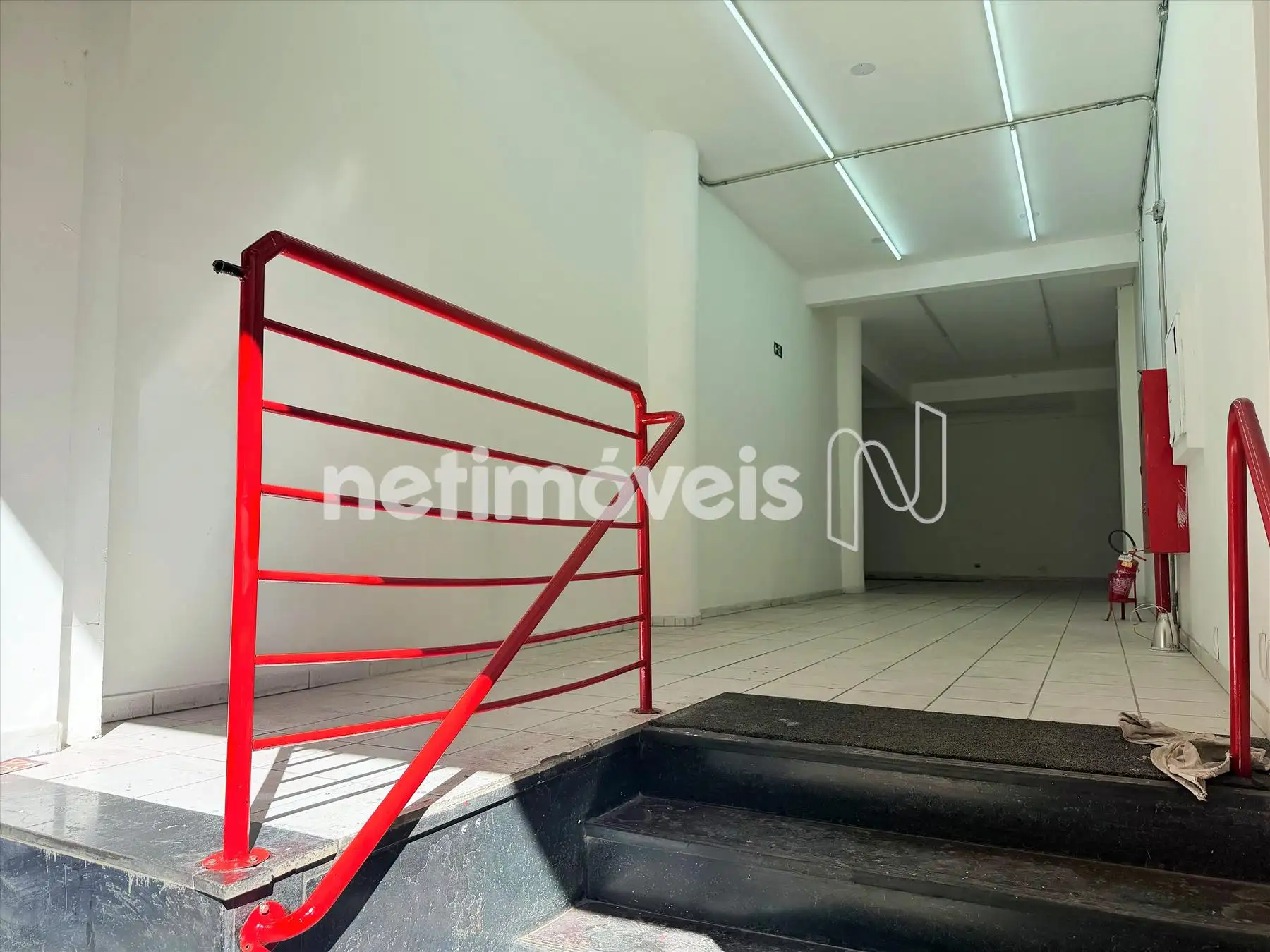 Loja para comprar com 150 m², 2 banheiros em Rua dos Goitacazes, Centro, Belo Horizonte