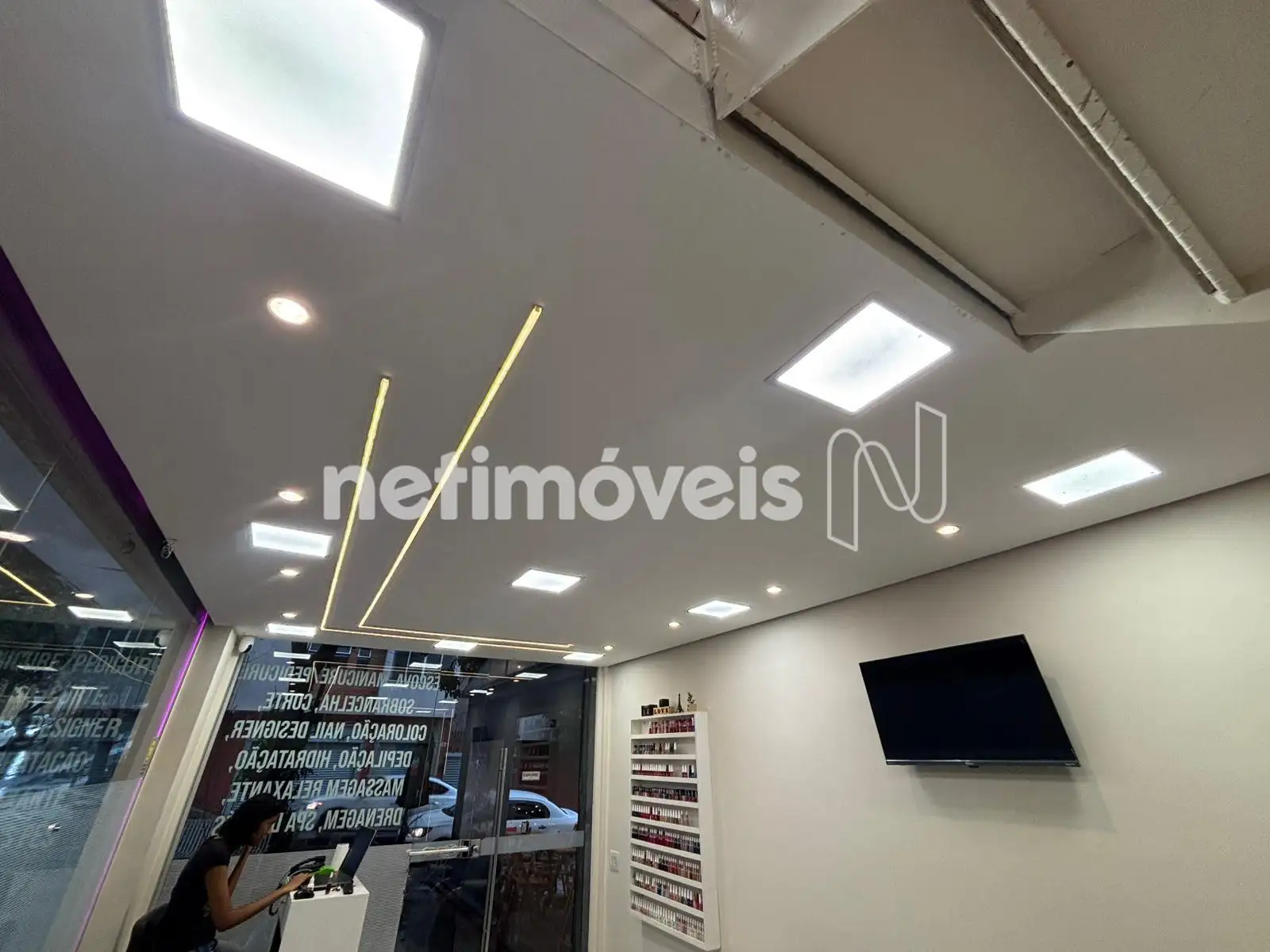 Sala para comprar com 50 m², 1 banheiro, 1 vaga em São Pedro, Belo Horizonte