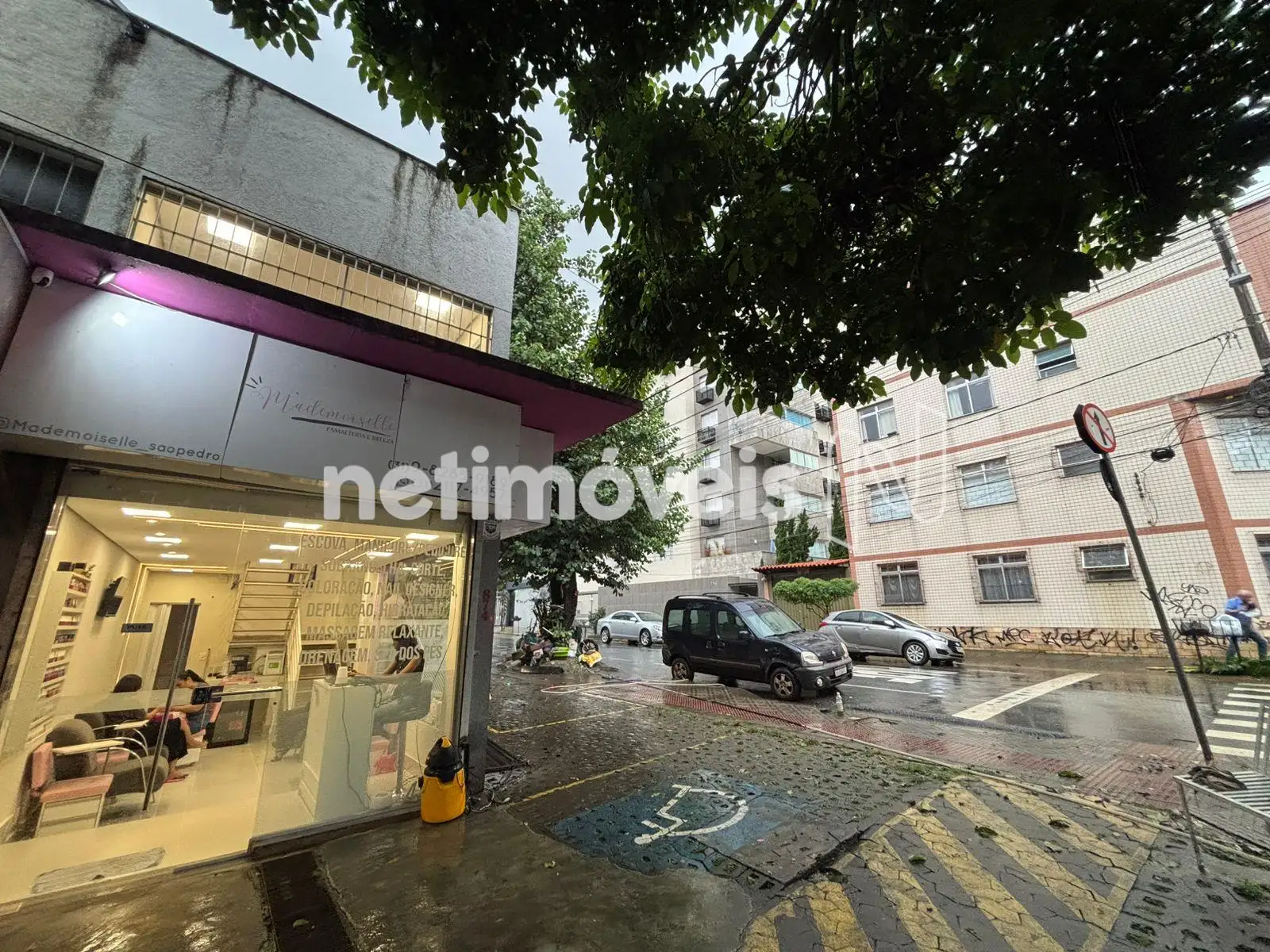 Sala para comprar com 50 m², 1 banheiro, 1 vaga em São Pedro, Belo Horizonte