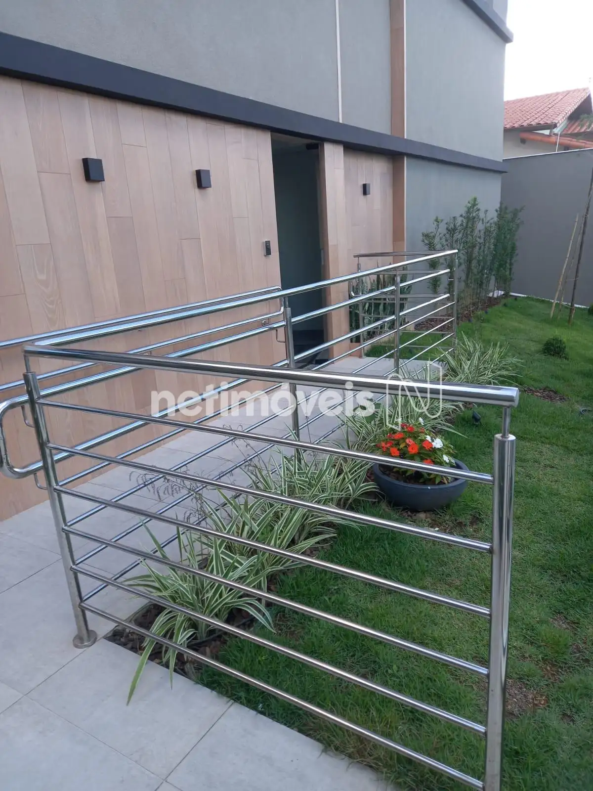 Área Privativa para comprar com 125 m², 2 quartos, 2 banheiros, 1 vaga em Esplanada, Belo Horizonte