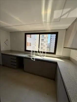 Fotos do apto decorado. Armários não inclusos