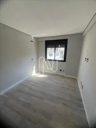 Suite 4