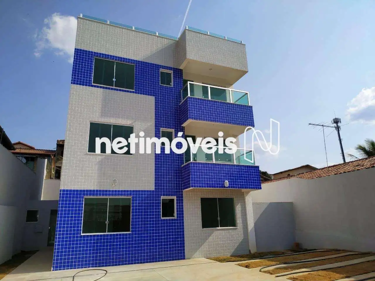 Foto de prédio similar da mesma construtora