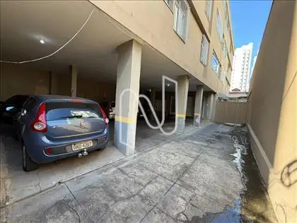  Garagem