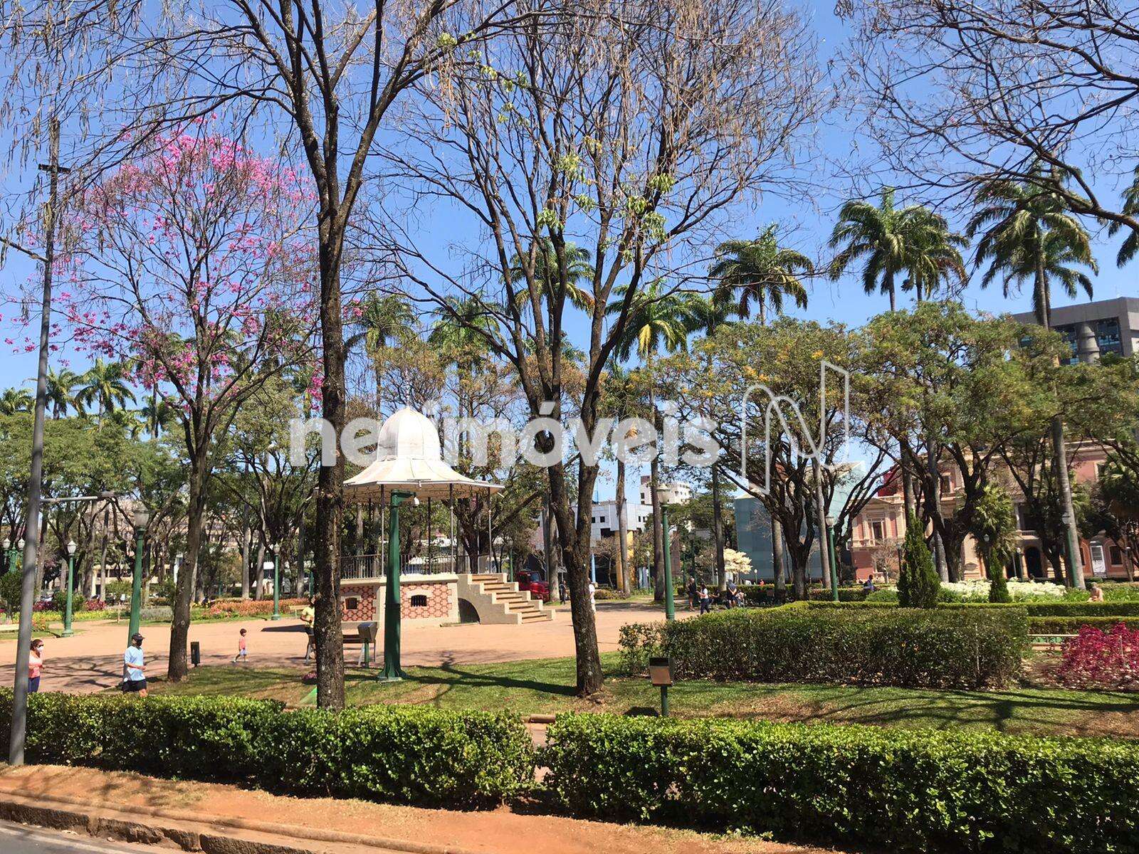 PRAÇA DA LIBERDADE.