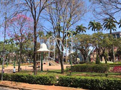 PRAÇA DA LIBERDADE.