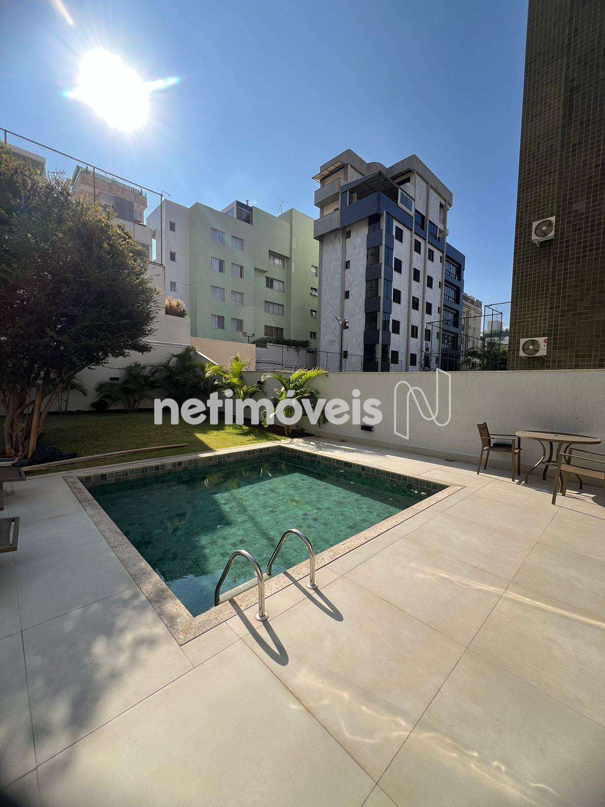 Área de lazer prédio