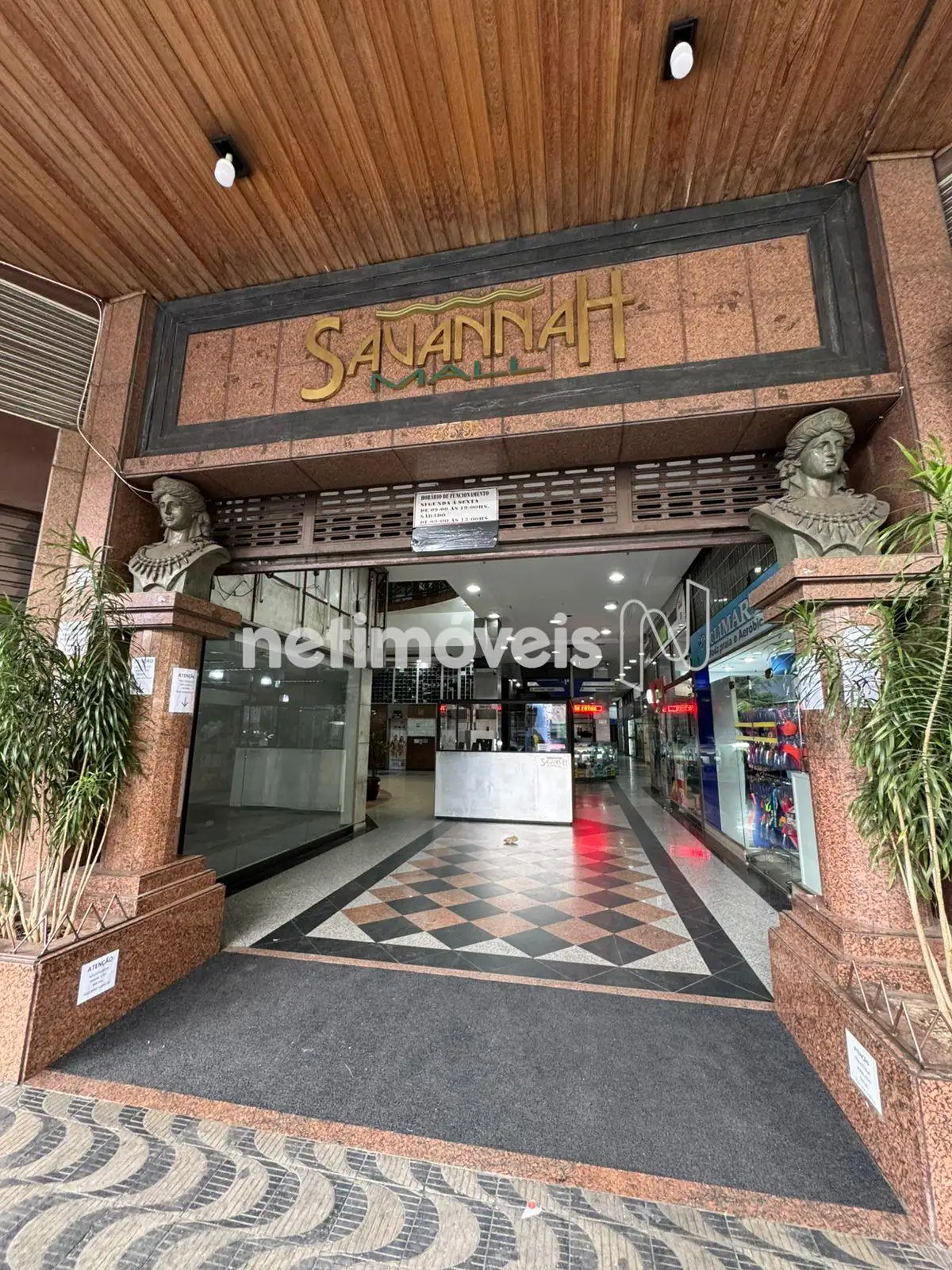 Loja no 1 piso do Savannah Mall