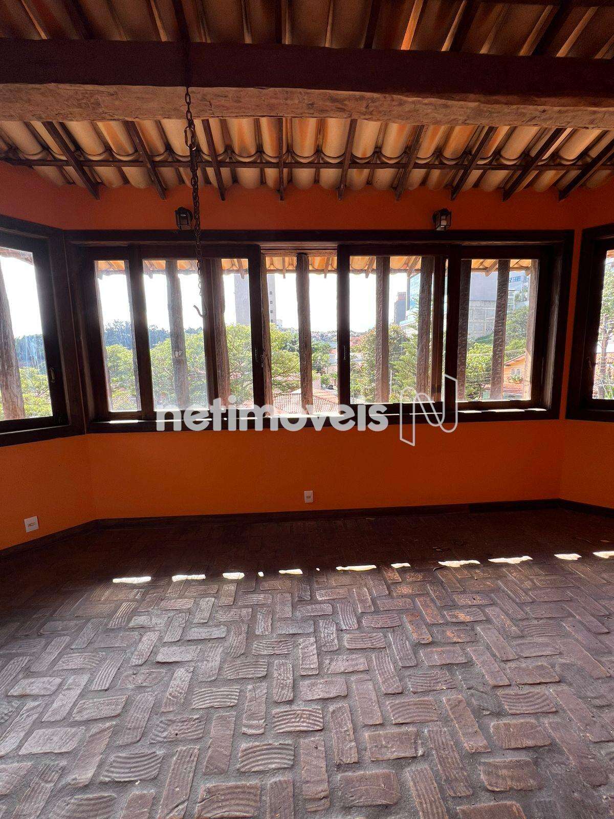 Sala Intima / Varanda Suite Master