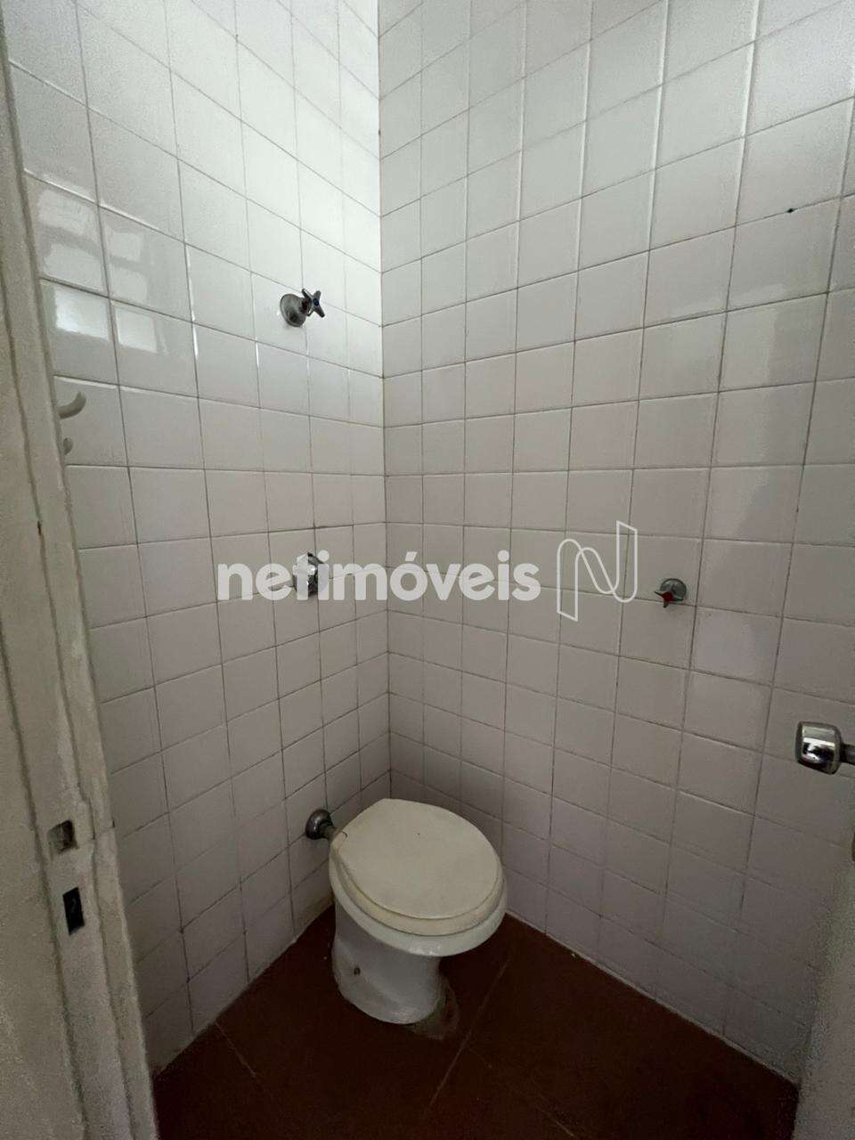 Banheiro de serviço