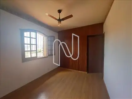 quarto 2  casa 2 piso