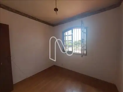 quarto 2  casa 2 piso inversa