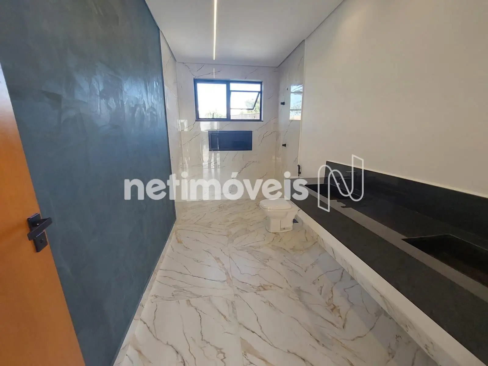 Banho  da  suite 1 piso