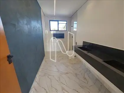 Banho  da  suite 1 piso