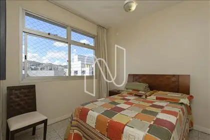 1º Piso 2ª suíte
