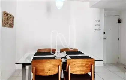 Sala de visita e jantar
