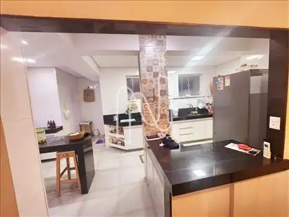 Cozinha itegrada às salas