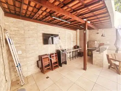 Espaço Gourmet com varanda colonial