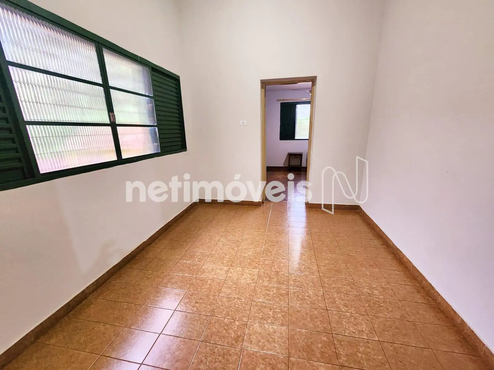 Antessala de um dos quartos