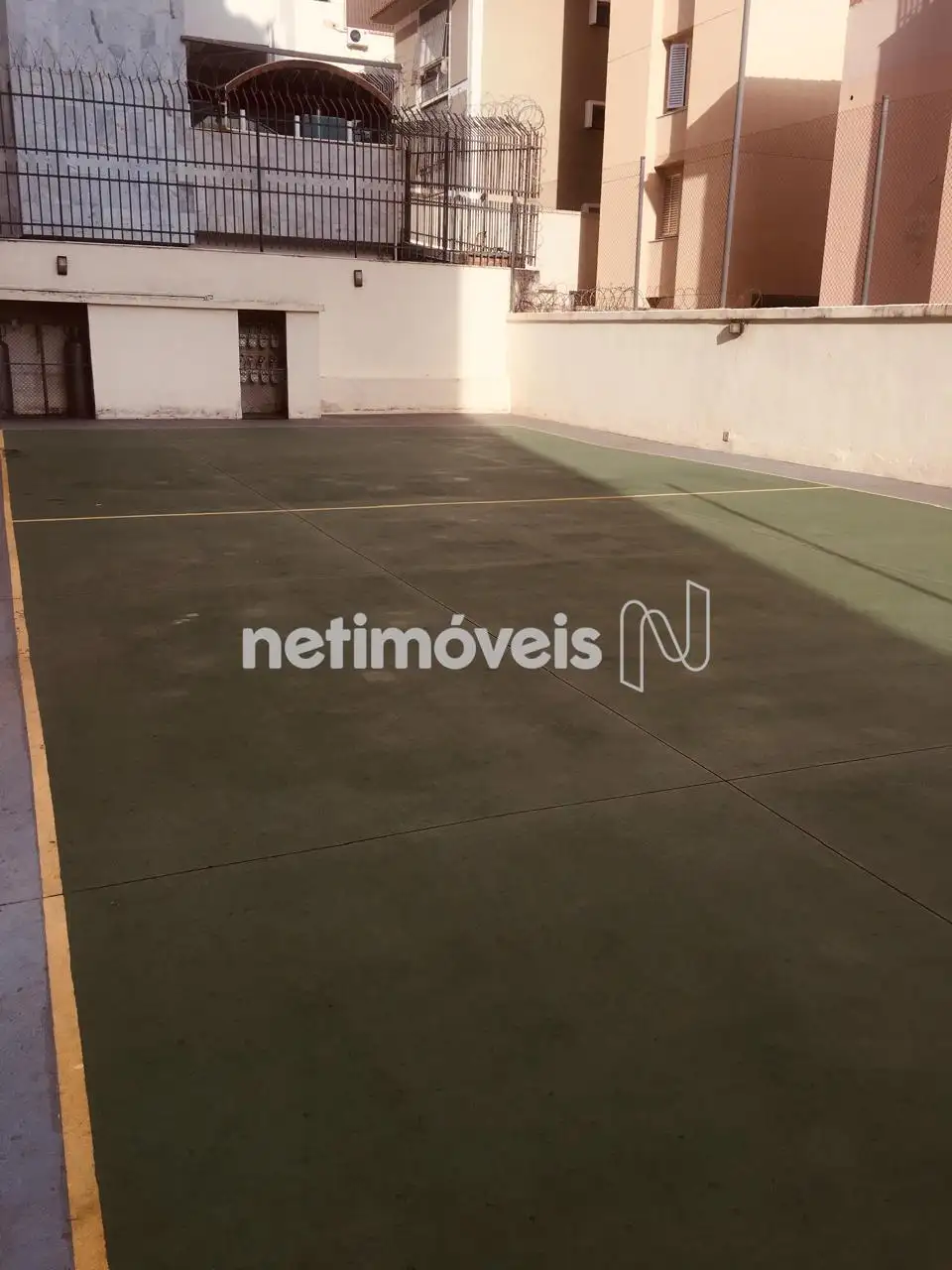 QUADRA DE ESPORTES