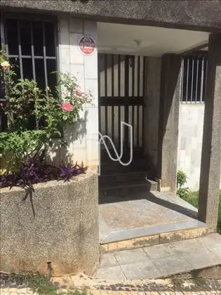  Entrada do prédio