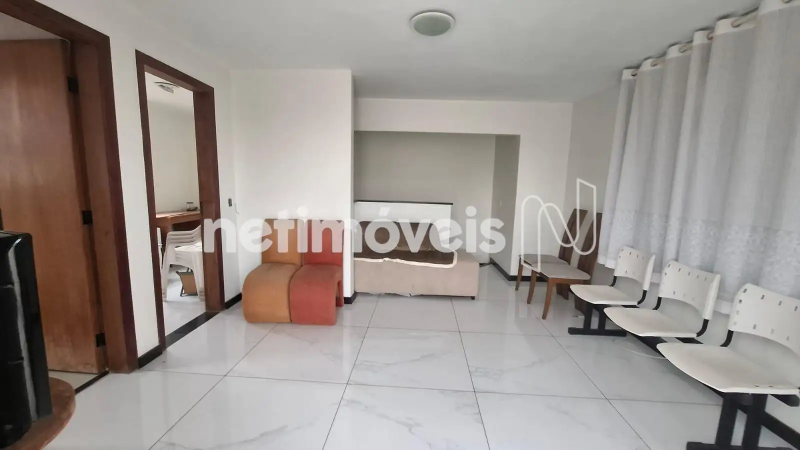 SALA 2º PISO OUTRO ÃNGULO