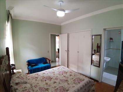 Quarto suíte por outro ângulo