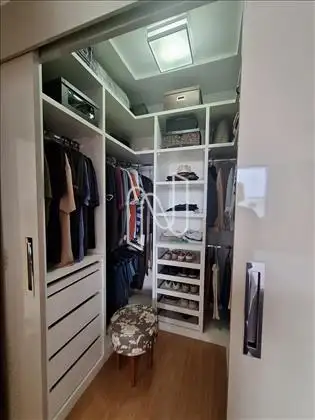 Closet suite master 