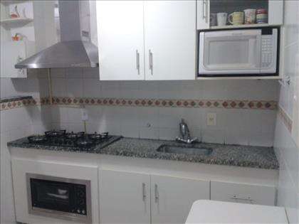 Cozinha com armários